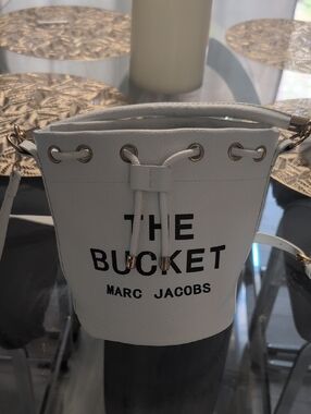 Marc Jacobs White Leather Drawstring Bucket Bag